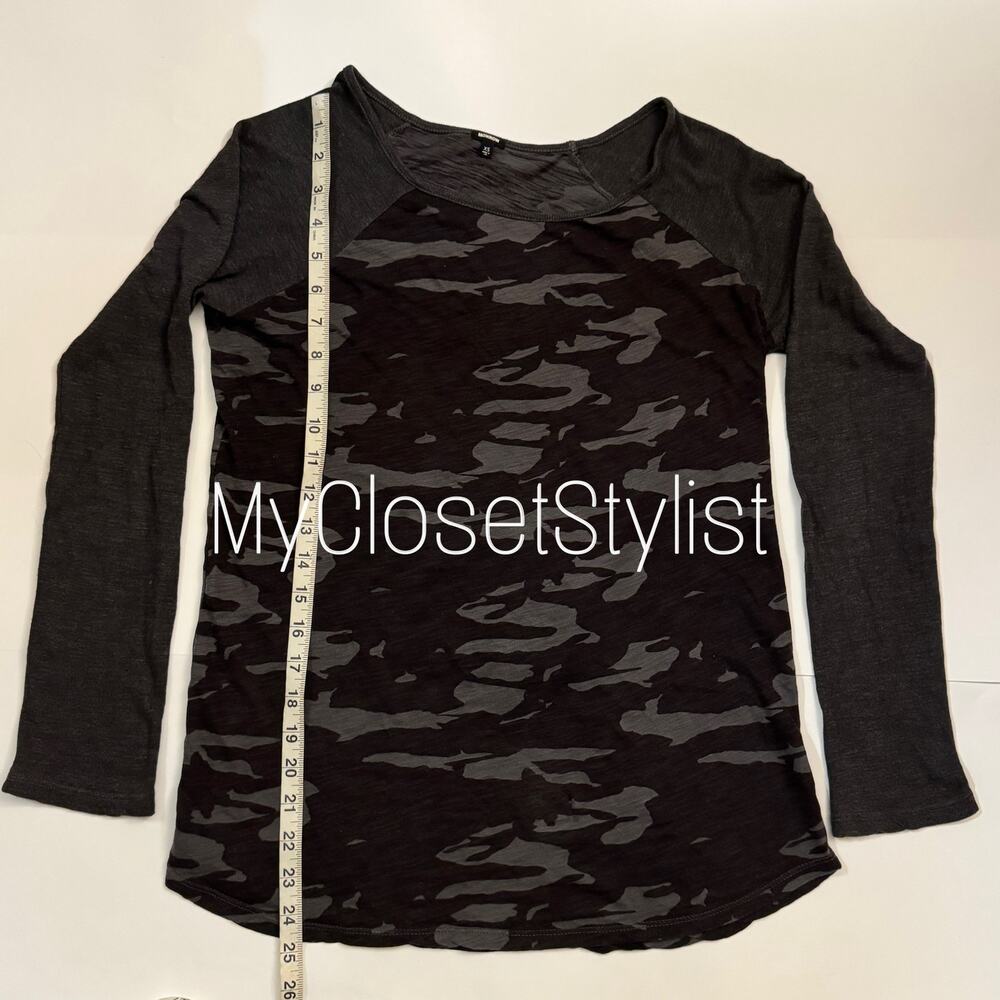 Shopbop Monrow Long Sleeve Black Camo Athleisure Top! Near New Mixed Media XS-S - Picture 5 of 8